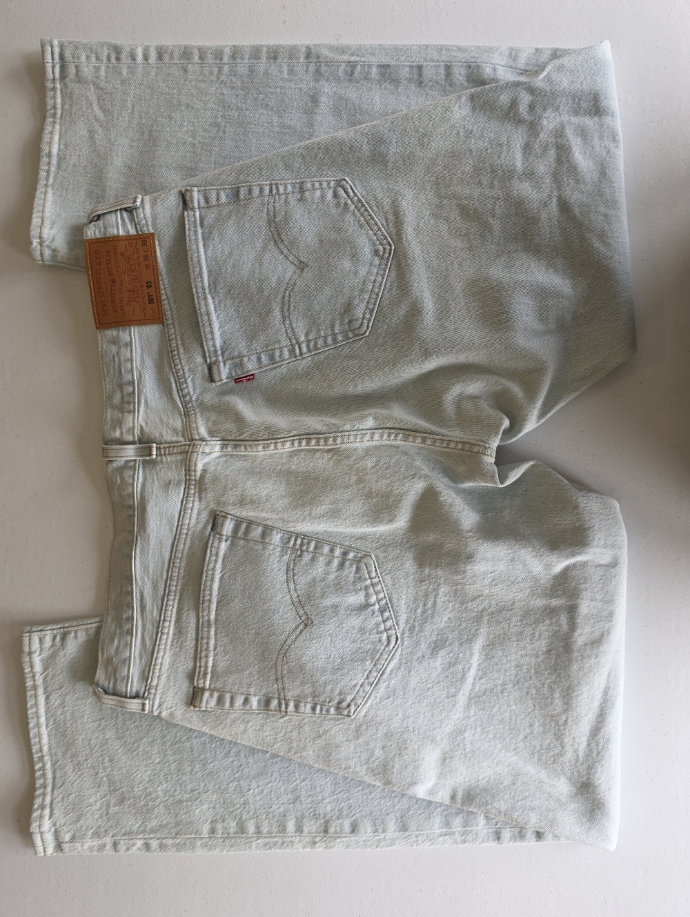 Levi Strauss 501 Men's Light Wash Jean Size 36x30.